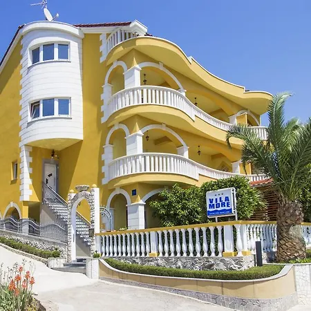 Apartment Vila More
