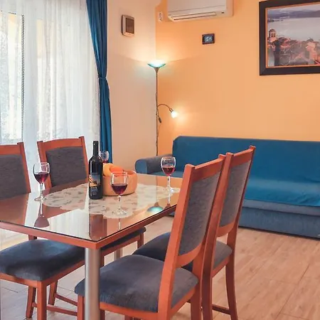 Vila More Apartment *
