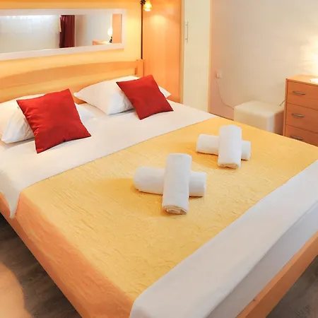 Apartment Vila More *