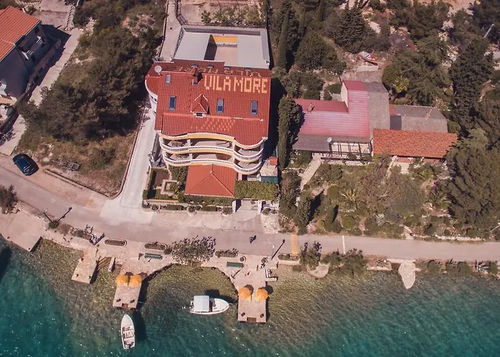 Vila More アパート *